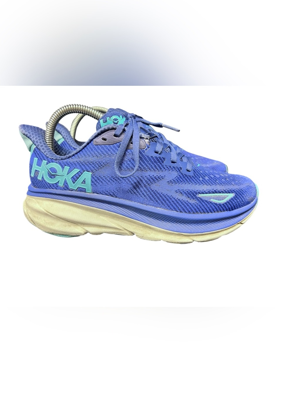 Hoka Clifton 9 Womens Running Shoes 8B teal logo on a bellwether blue - Picture 4 of 8